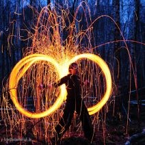 Feuer im Wald mit Gé