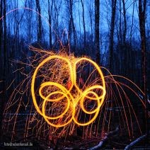 Feuer im Wald mit Gé